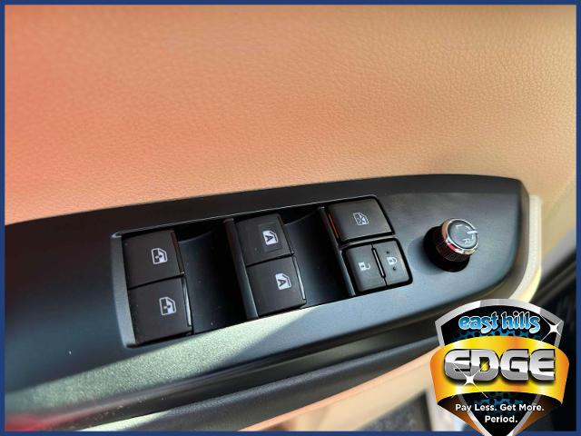2019 Toyota Highlander Vehicle Photo in Roslyn, NY 11576