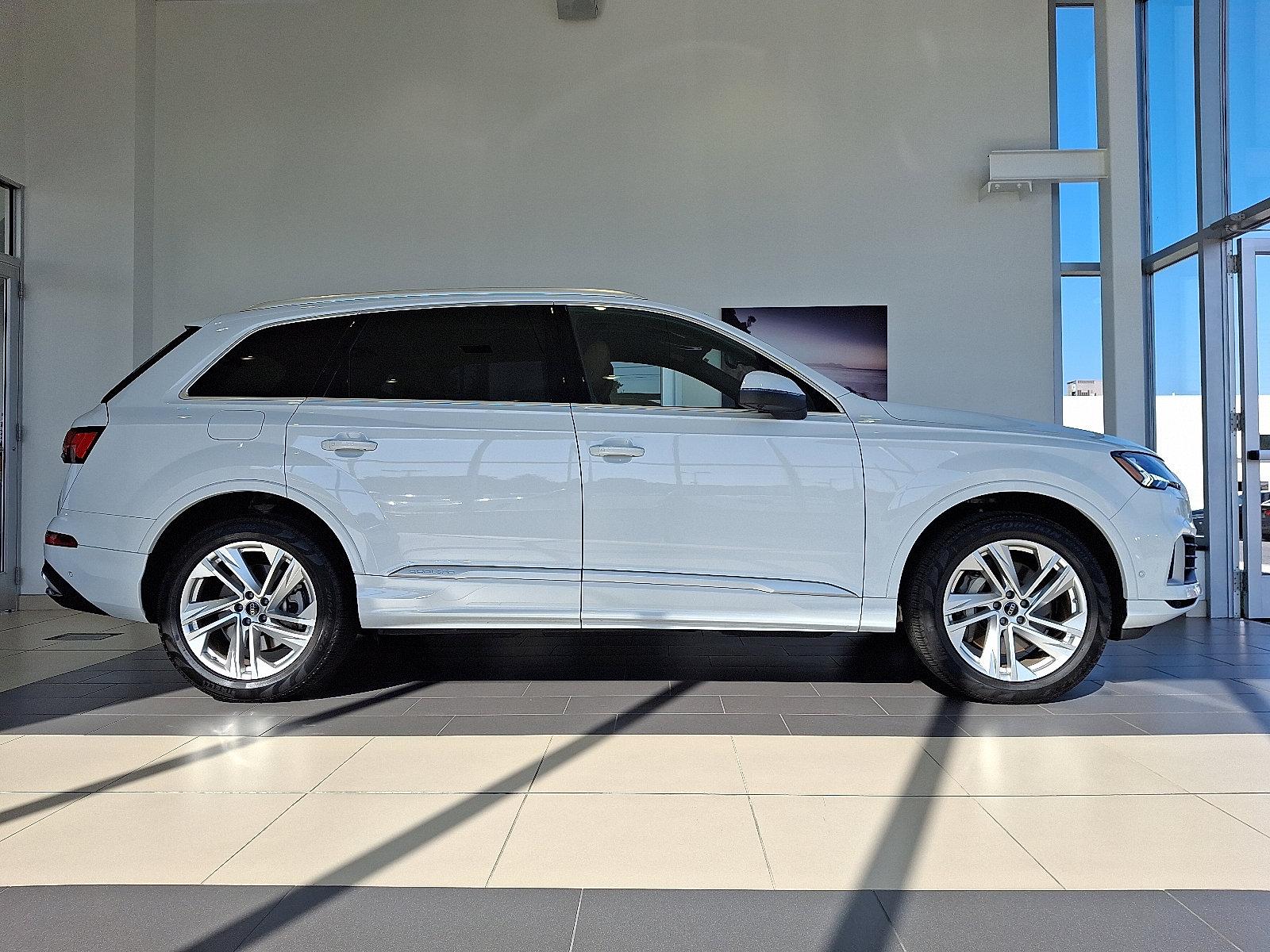 2023 Audi Q7 Vehicle Photo in Lancaster, PA 17601