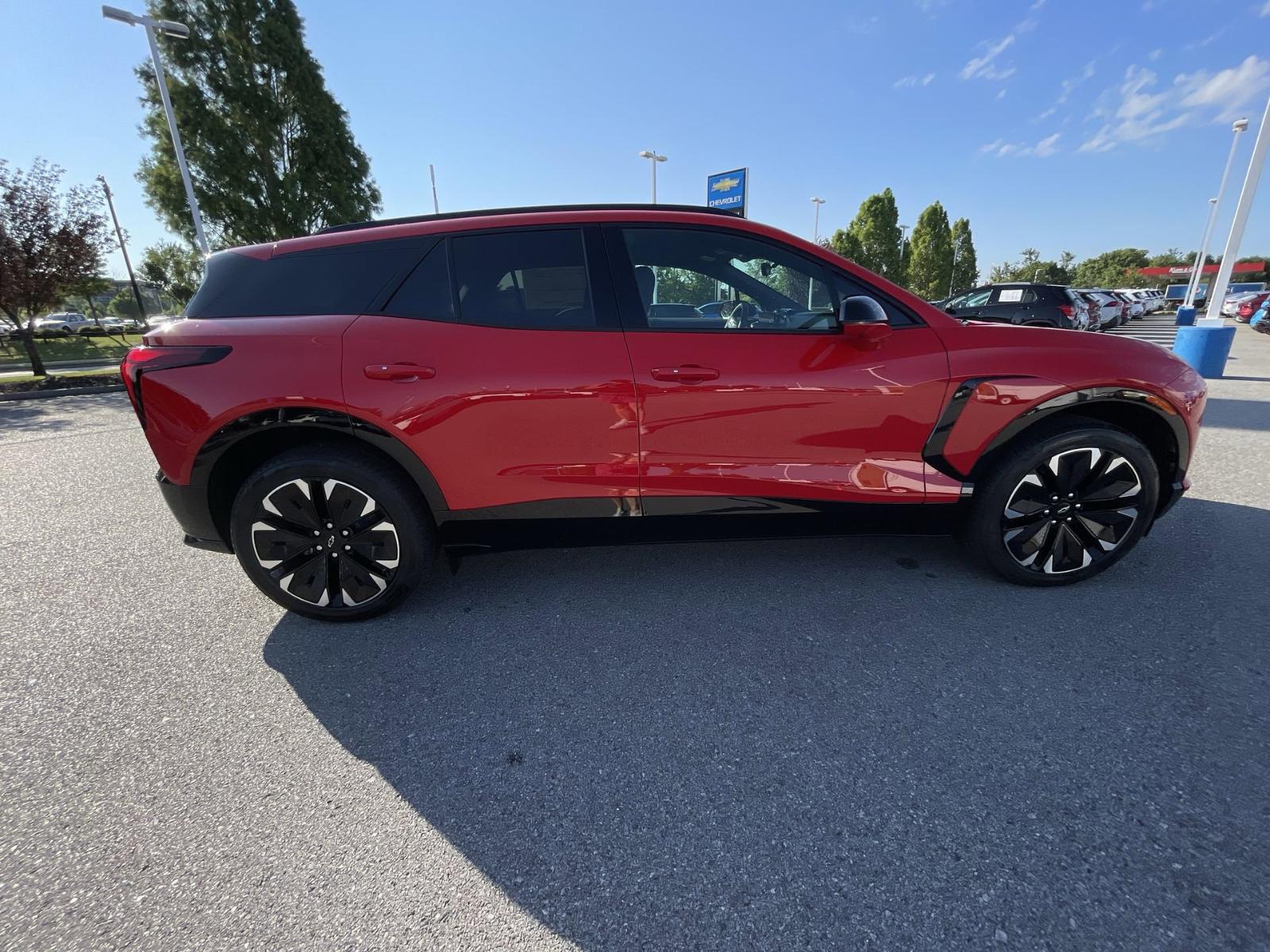 2024 Chevrolet Blazer EV Vehicle Photo in BENTONVILLE, AR 72712-4322