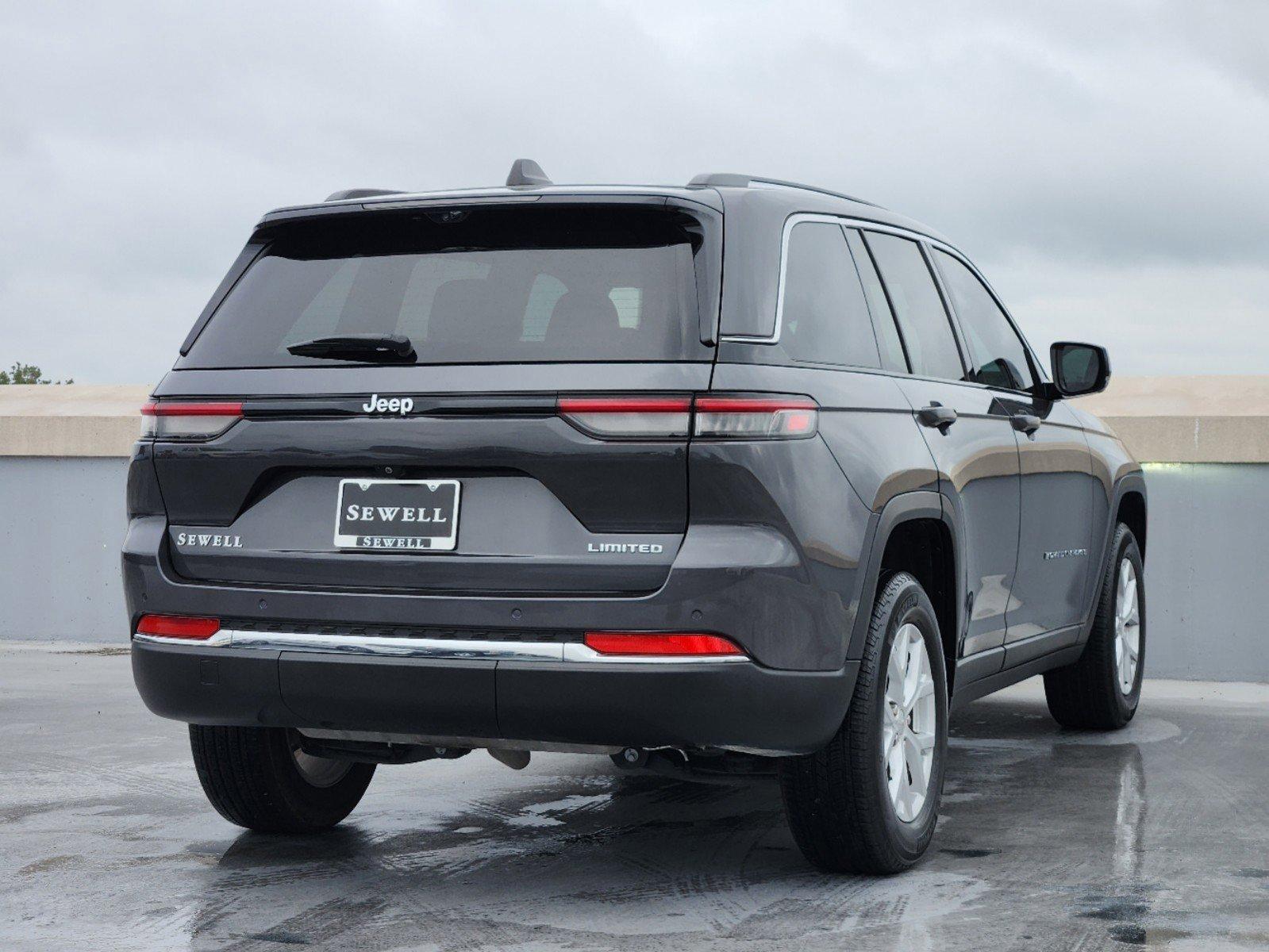 2023 Jeep Grand Cherokee Vehicle Photo in DALLAS, TX 75209