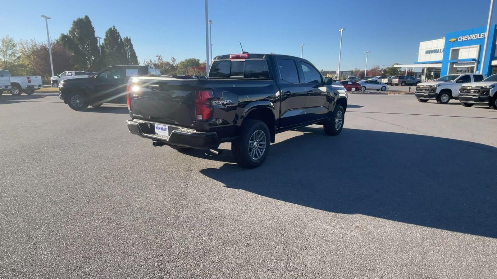 2024 Chevrolet Colorado Vehicle Photo in BENTONVILLE, AR 72712-4322