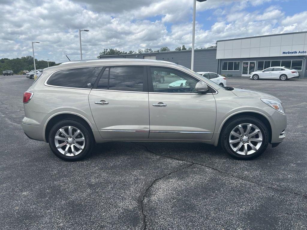 2014 Buick Enclave Vehicle Photo in Marion, IA 52302
