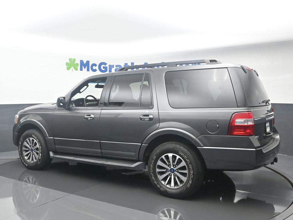 2017 Ford Expedition Vehicle Photo in Cedar Rapids, IA 52402