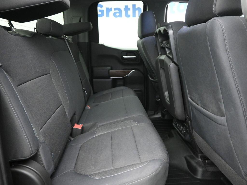 2019 Chevrolet Silverado 1500 Vehicle Photo in Cedar Rapids, IA 52402