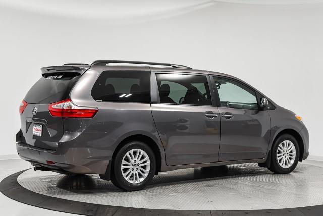 2017 Toyota Sienna Vehicle Photo in Akron, OH 44312