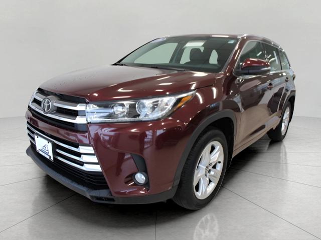 2018 Toyota Highlander Vehicle Photo in Green Bay, WI 54304