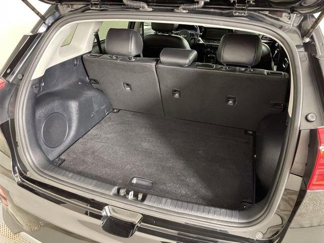 2022 Kia Niro Vehicle Photo in PHOENIX, AZ 85014-3381