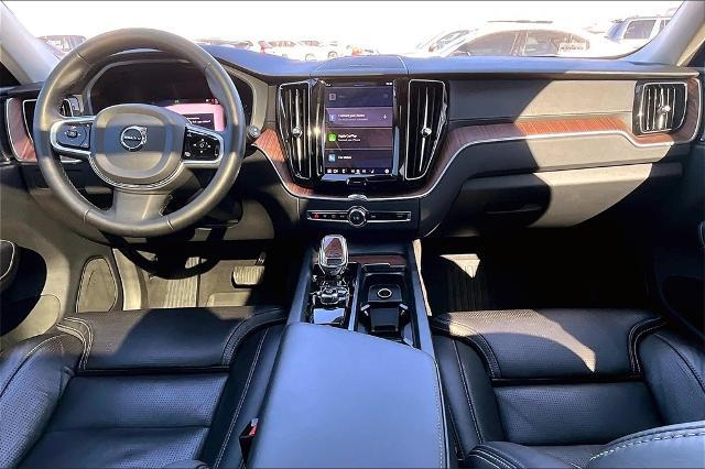 2023 Volvo XC60 Vehicle Photo in Grapevine, TX 76051