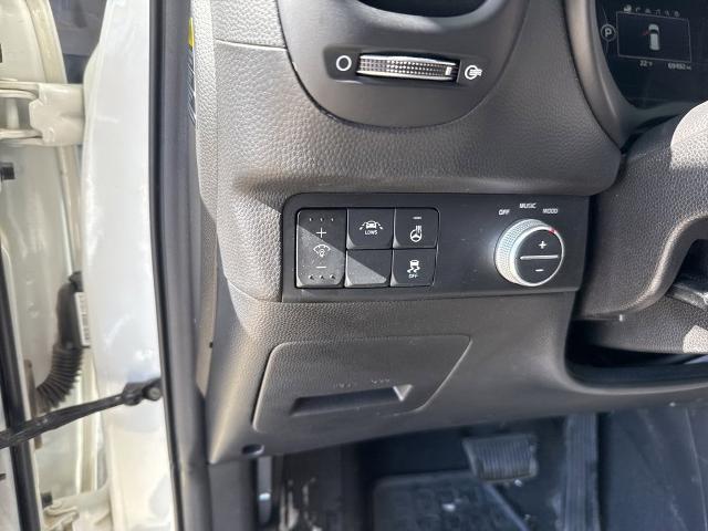 2016 Kia Soul Vehicle Photo in MANHATTAN, KS 66502-5036