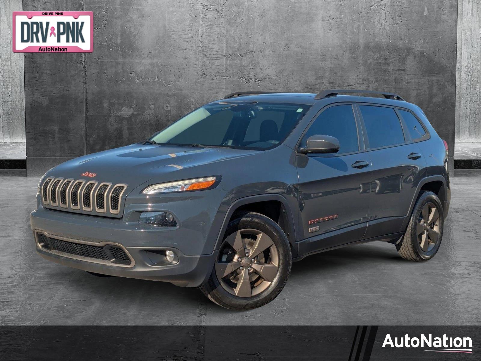 2017 Jeep Cherokee Vehicle Photo in St. Petersburg, FL 33713