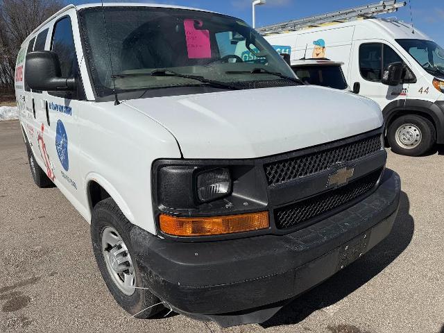 2017 Chevrolet Express Cargo Van Vehicle Photo in Kaukauna, WI 54130