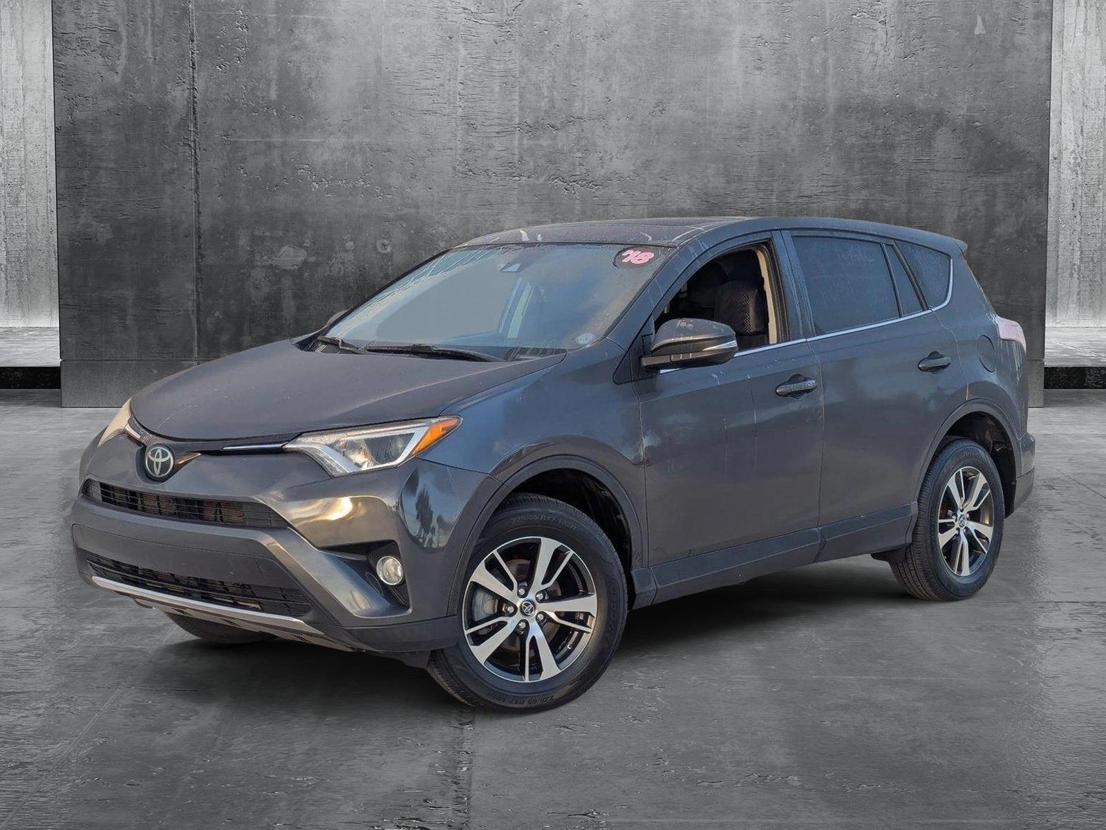 2018 Toyota RAV4 Vehicle Photo in Davie, FL 33331