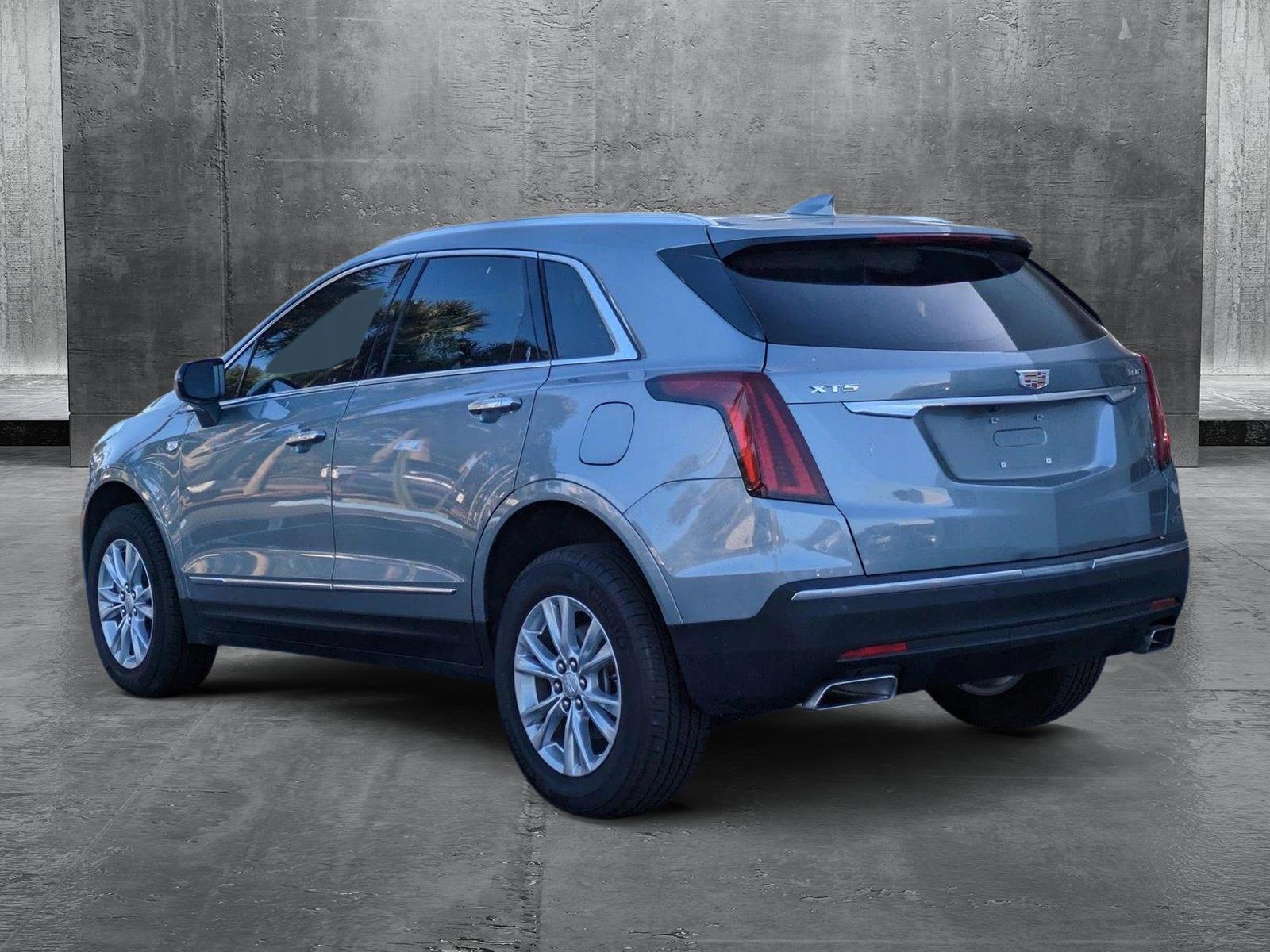 2024 Cadillac XT5 Vehicle Photo in WEST PALM BEACH, FL 33407-3296