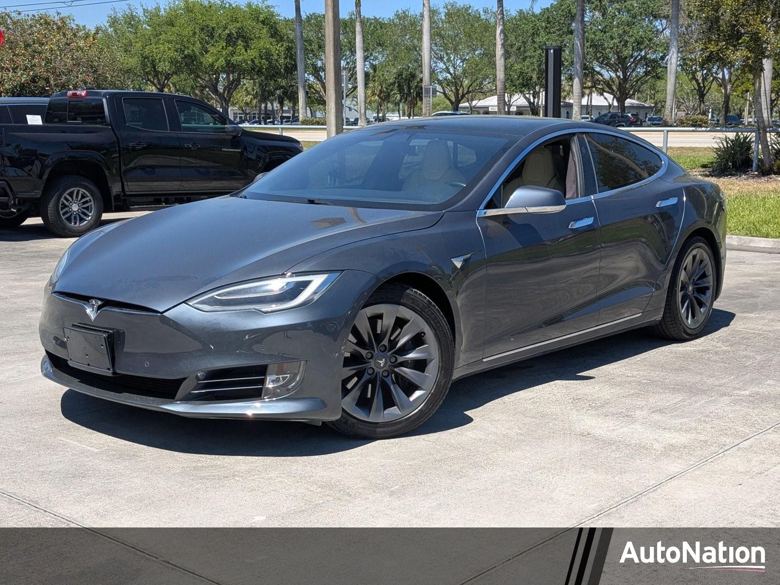 2020 Tesla Model S Vehicle Photo in PEMBROKE PINES, FL 33024-6534
