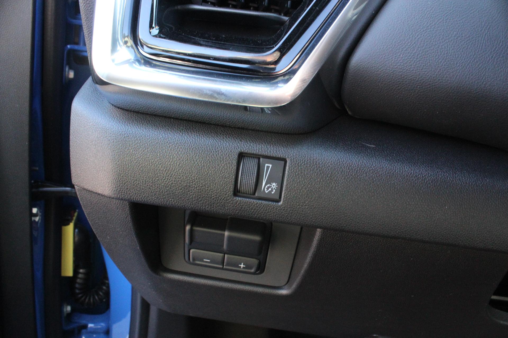 2025 GMC Canyon Vehicle Photo in AURORA, CO 80012-4011