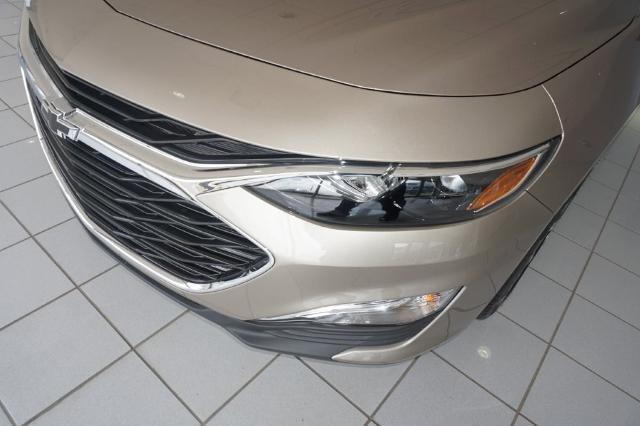2025 Chevrolet Malibu Vehicle Photo in FAIRMONT, WV 26554-2318
