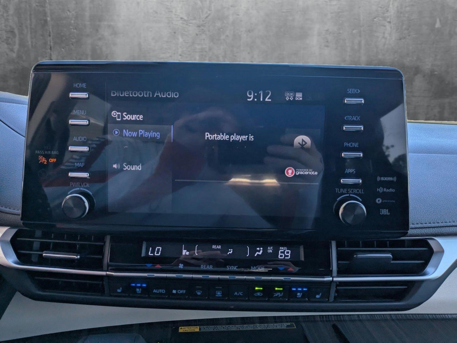 2024 Toyota Sienna Vehicle Photo in Winter Park, FL 32792