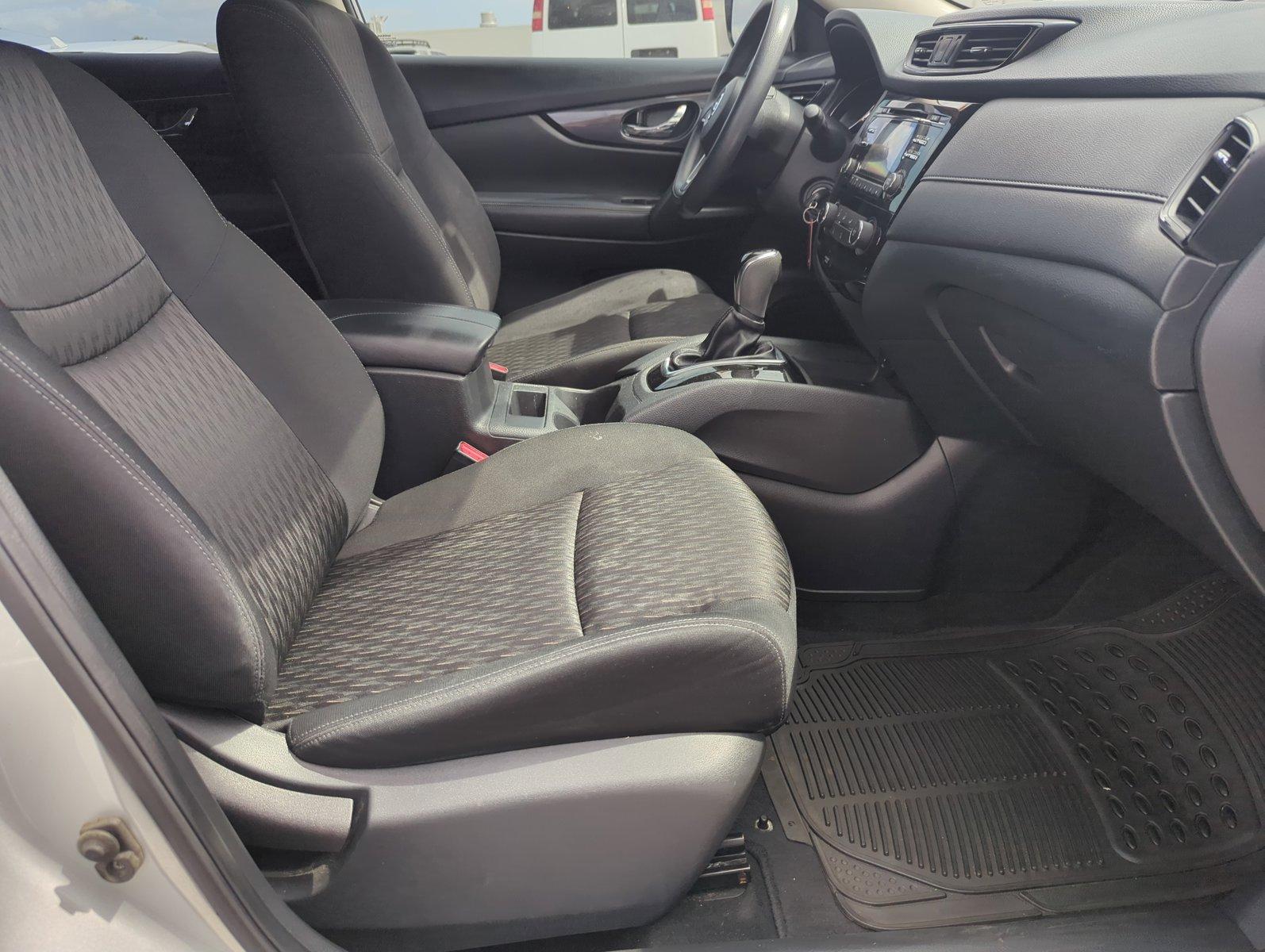 2017 Nissan Rogue Vehicle Photo in Ft. Myers, FL 33907