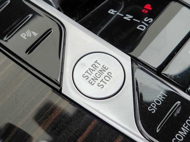 2024 BMW X5 xDrive40i Vehicle Photo in PLANO, TX 75024