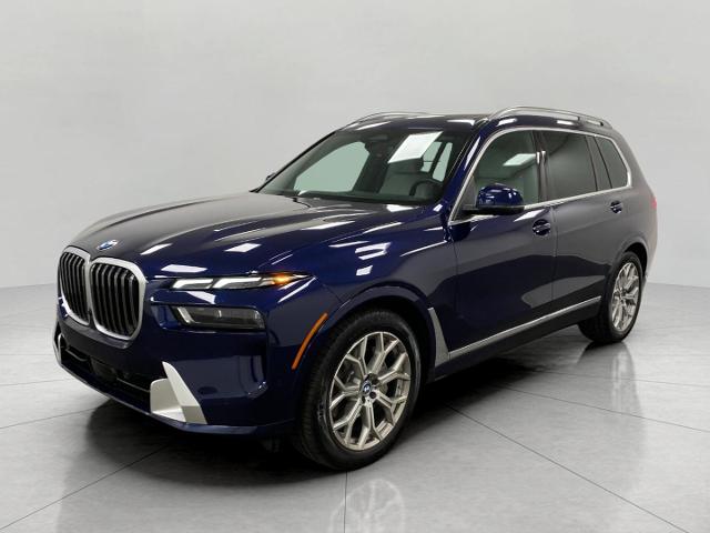 2025 BMW X7 xDrive40i Vehicle Photo in Appleton, WI 54913