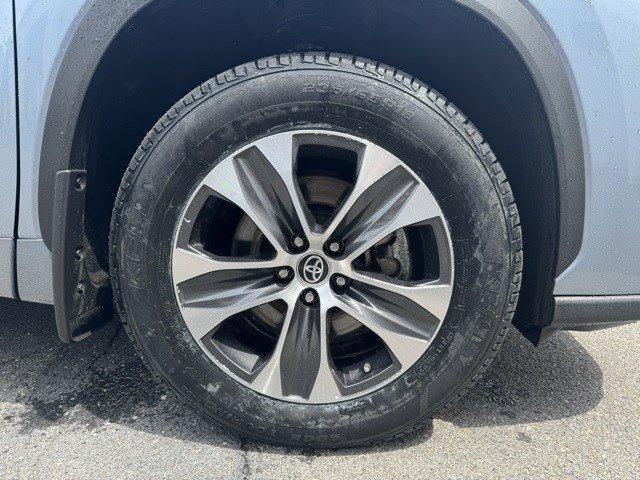 2023 Toyota Highlander Vehicle Photo in Mechanicsburg, PA 17050-1707