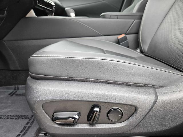 2024 Lexus RX 350 Vehicle Photo in FORT WORTH, TX 76132