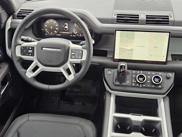 2025 Defender Vehicle Photo in AUSTIN, TX 78717
