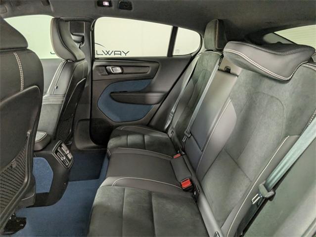 2022 Volvo C40 Recharge Pure Electric Vehicle Photo in ENGLEWOOD, CO 80113-6708