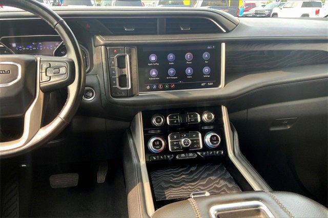 2021 GMC Yukon Vehicle Photo in TOPEKA, KS 66609-0000