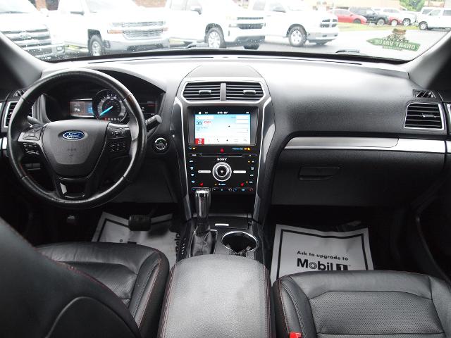 2017 Ford Explorer Vehicle Photo in MADISON, IN 47250-1611