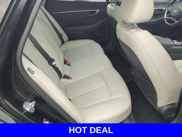 2020 Hyundai SONATA Vehicle Photo in Merrillville, IN 46410