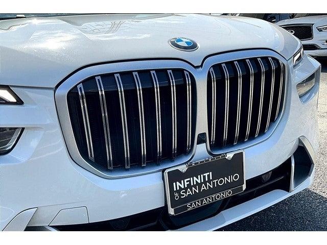 2024 BMW X7 xDrive40i Vehicle Photo in San Antonio, TX 78230