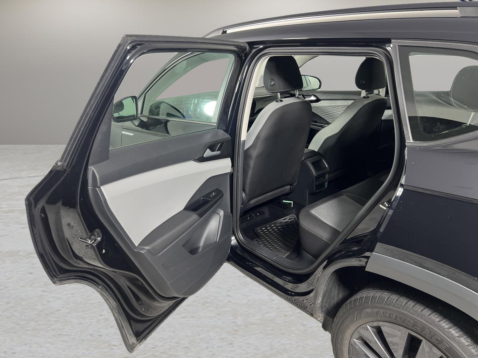 2022 Volkswagen Taos Vehicle Photo in Georgetown, TX 78626