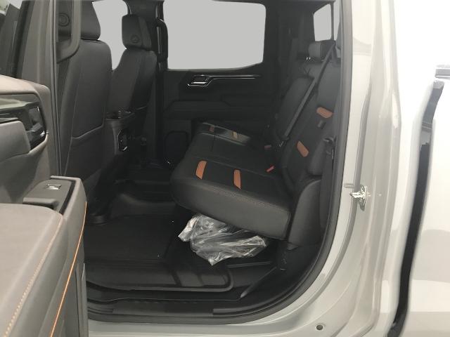 2025 GMC Sierra 1500 Vehicle Photo in GREEN BAY, WI 54303-3330