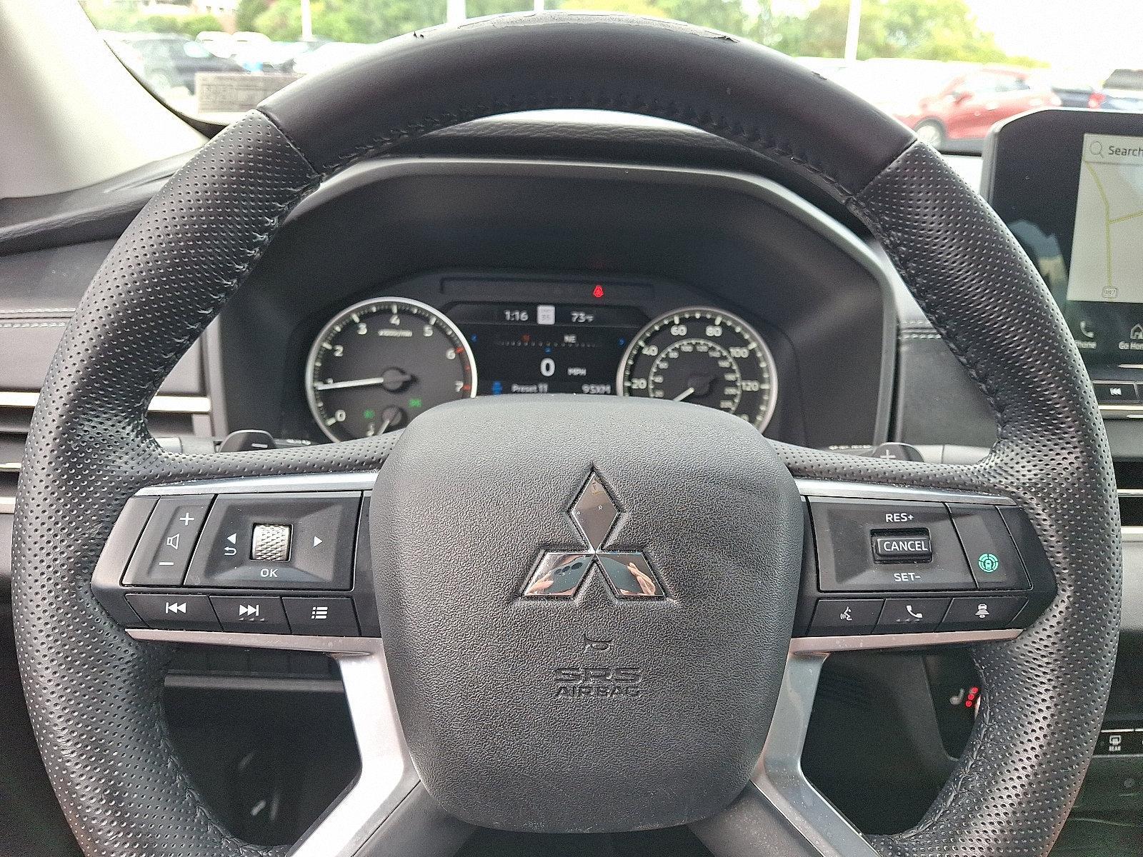 2022 Mitsubishi Outlander Vehicle Photo in BETHLEHEM, PA 18017-9401