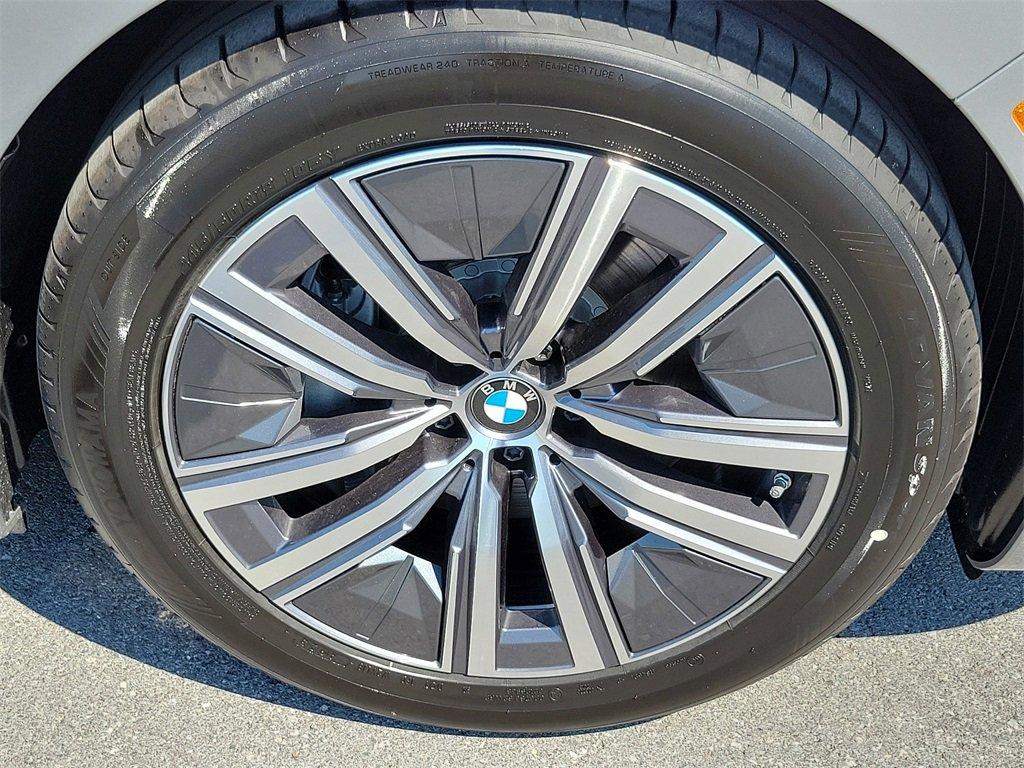2024 BMW i7 Vehicle Photo in Muncy, PA 17756