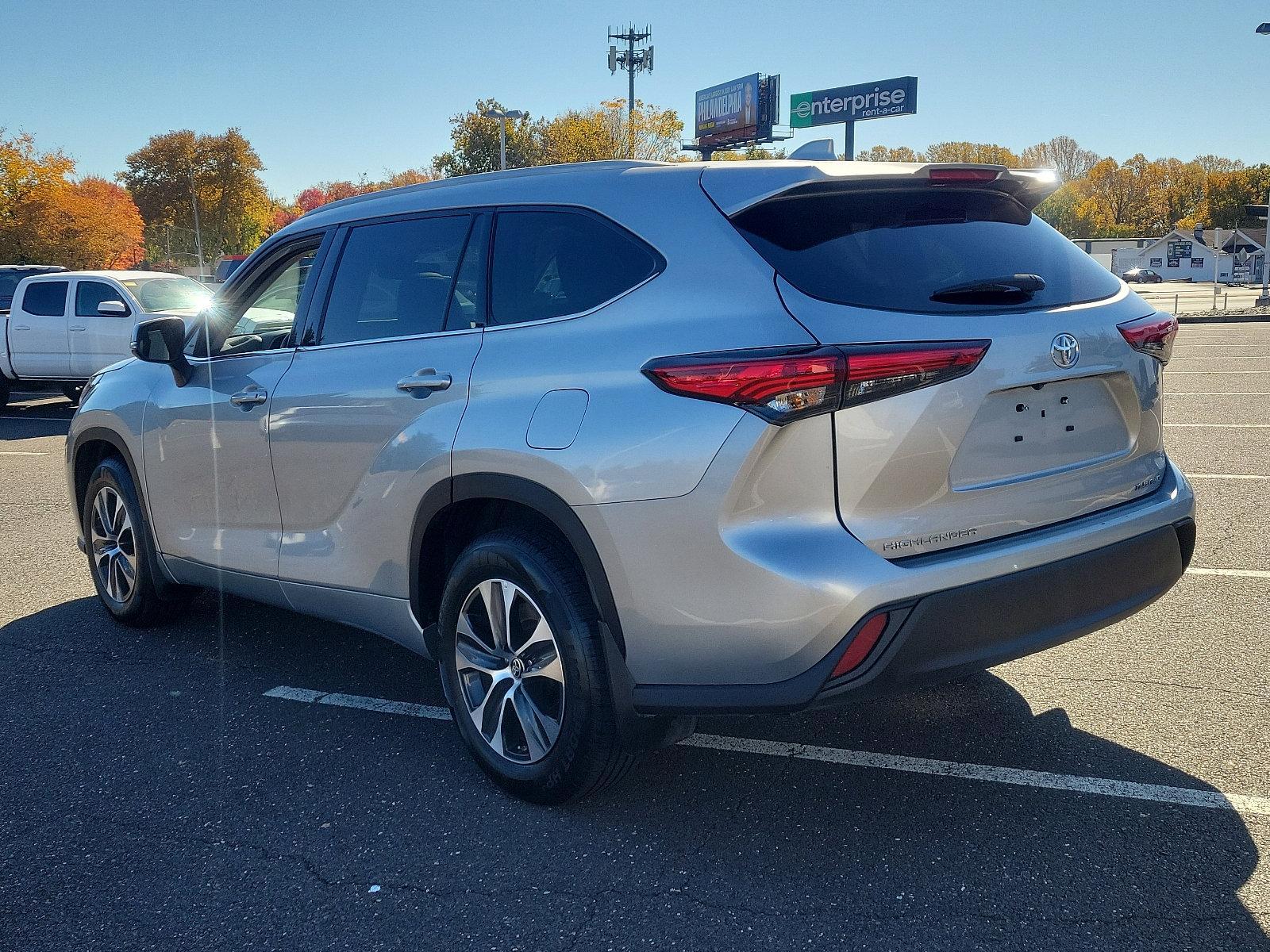 2022 Toyota Highlander Vehicle Photo in Trevose, PA 19053