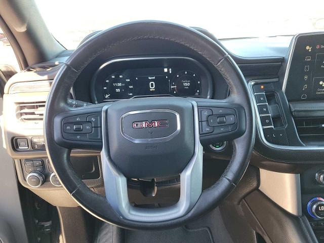 2023 GMC Yukon XL Vehicle Photo in MIDLAND, TX 79703-7718