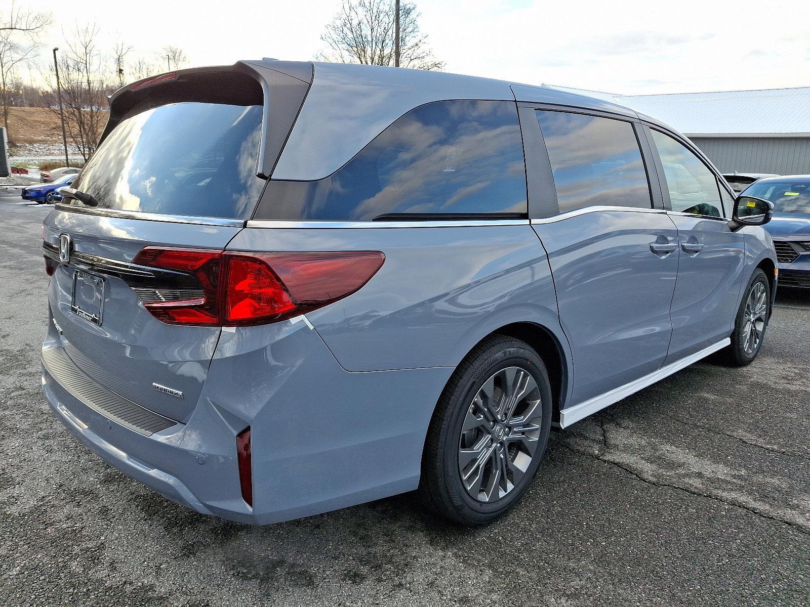 2025 Honda Odyssey Vehicle Photo in Harrisburg, PA 17111
