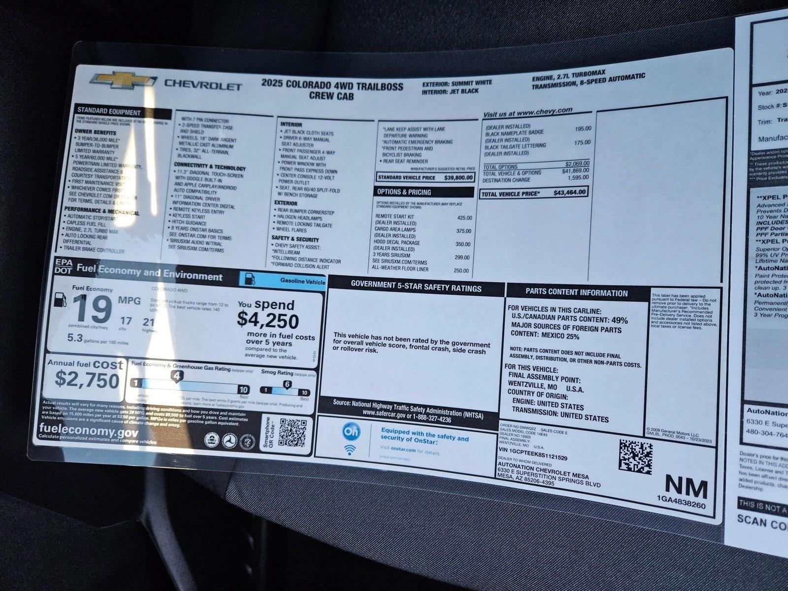 2025 Chevrolet Colorado Vehicle Photo in MESA, AZ 85206-4395
