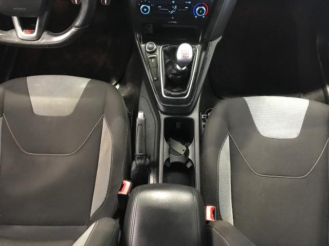 2017 Ford Focus Vehicle Photo in GREEN BAY, WI 54303-3330