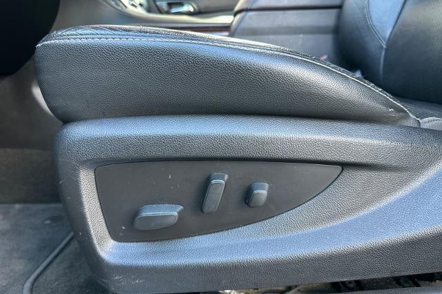 2018 GMC Yukon XL Vehicle Photo in SPOKANE, WA 99202-2191