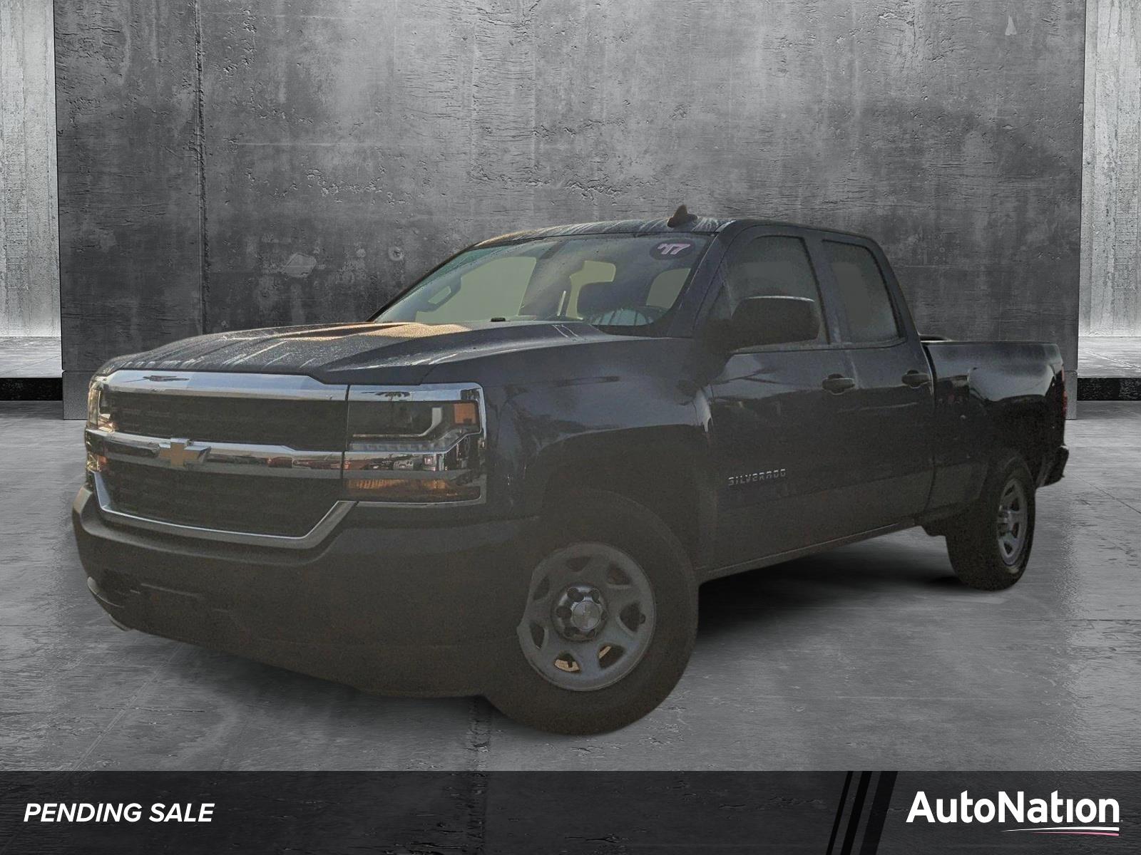 2017 Chevrolet Silverado 1500 Vehicle Photo in MIAMI, FL 33172-3015