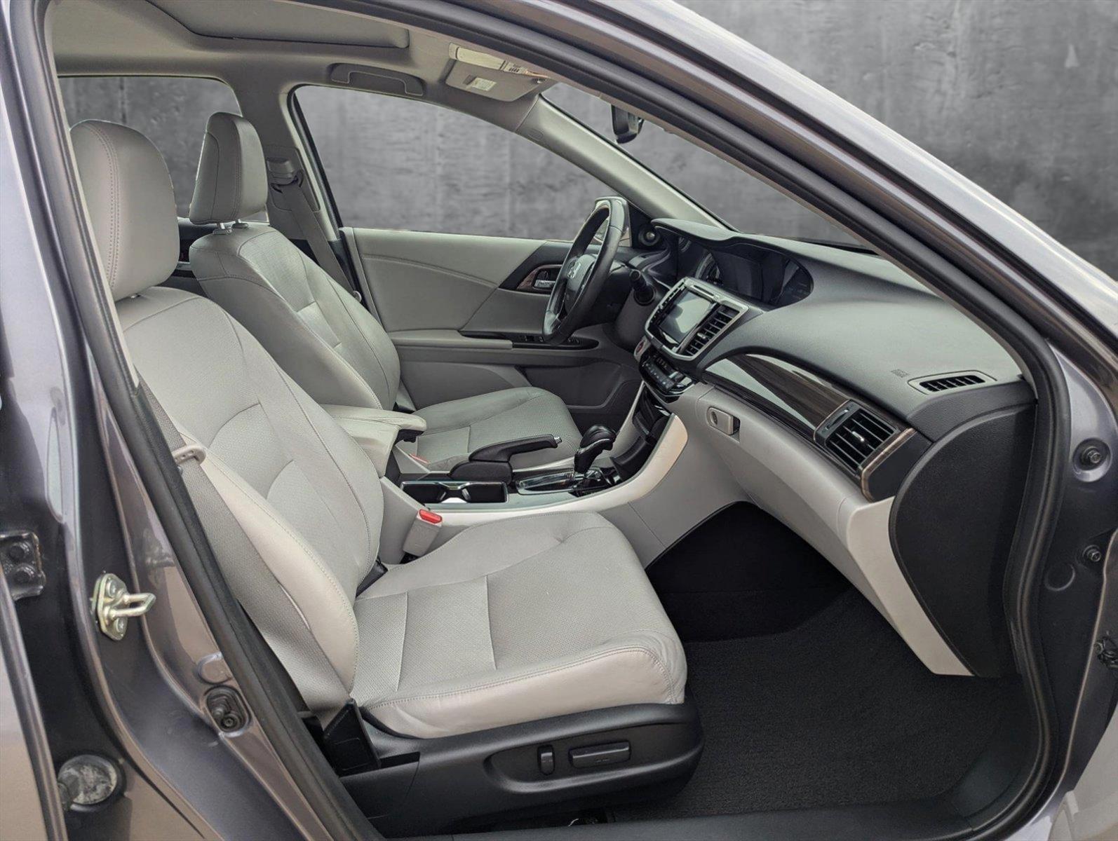 2017 Honda Accord Sedan Vehicle Photo in CORPUS CHRISTI, TX 78412-4902