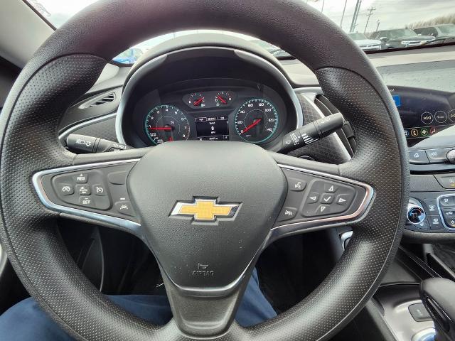 2024 Chevrolet Malibu Vehicle Photo in GREEN BAY, WI 54304-5303