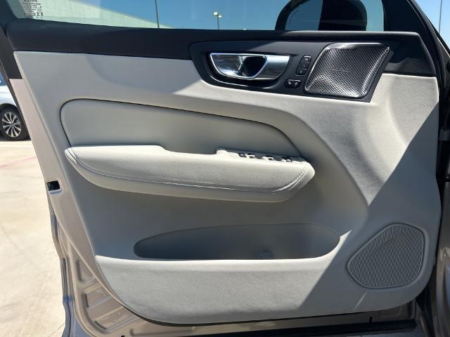 2025 Volvo XC60 Plug-In Hybrid Vehicle Photo in Grapevine, TX 76051
