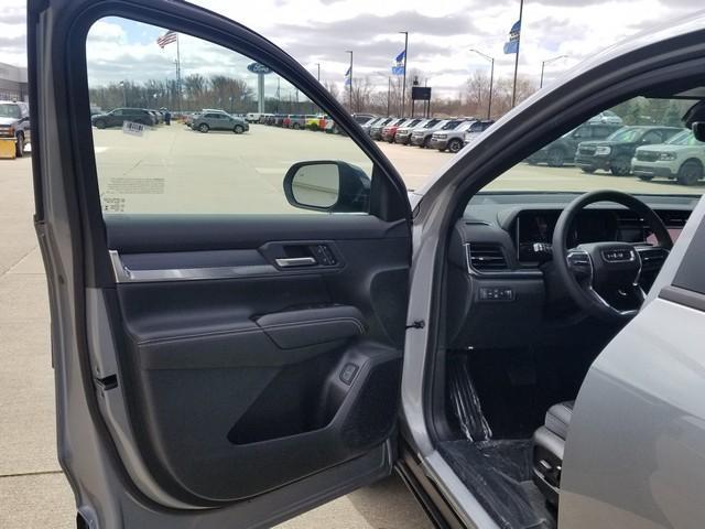 2025 GMC Terrain Vehicle Photo in ELYRIA, OH 44035-6349
