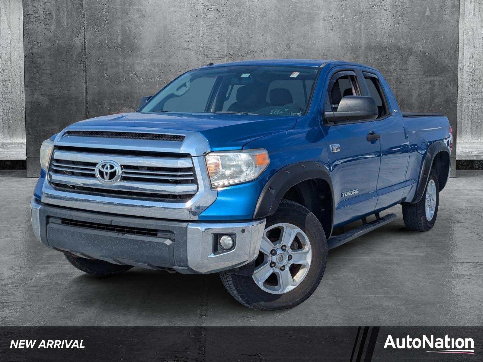 2016 Toyota Tundra 4WD Truck Vehicle Photo in Ft. Myers, FL 33907