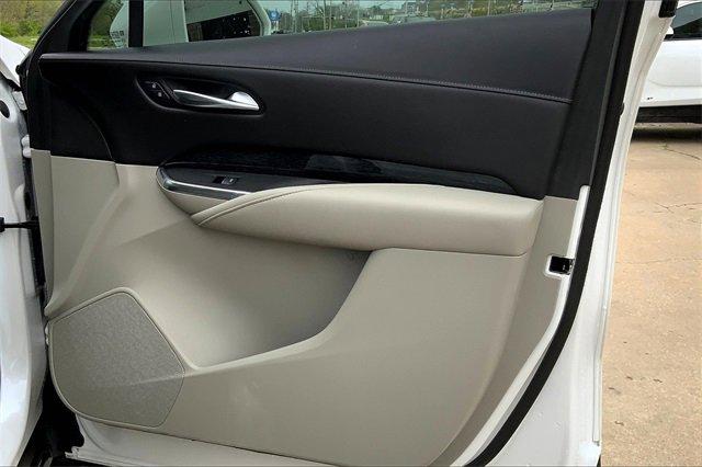 2020 Cadillac XT4 Vehicle Photo in KANSAS CITY, MO 64114-4545