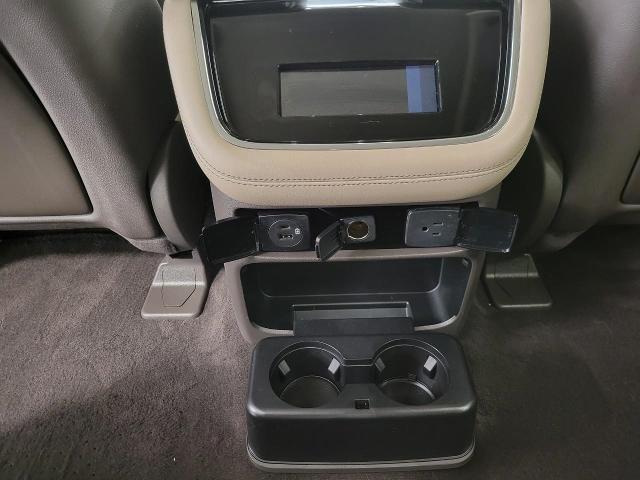 2022 Lincoln Navigator L Vehicle Photo in Neenah, WI 54956